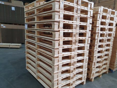 pallet nieuw zonnepaneel