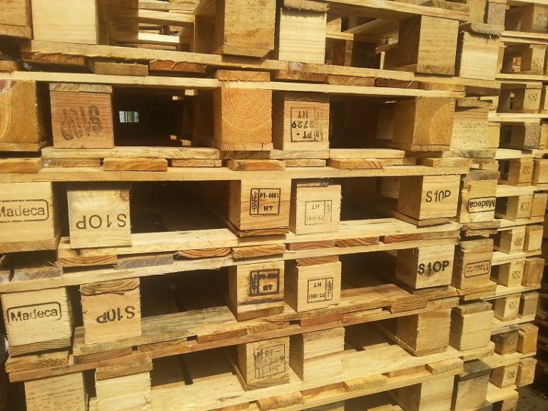 Gebruikte pallets 69x88cm mooie pallet voor het maken meubels