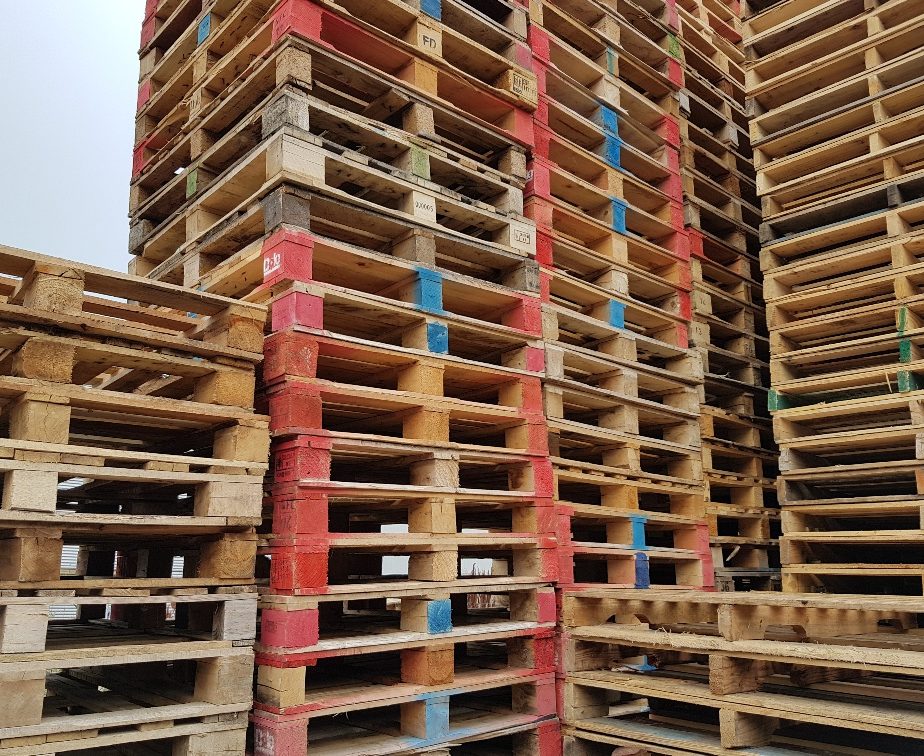 Gebruikte pallets met overmaat 100/104x120cm Pallet Plaza