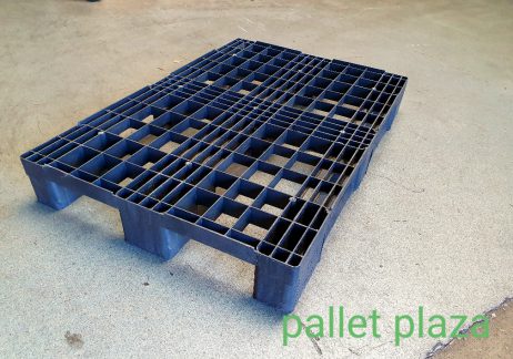 Gebruikte kunststof pallets 80x120CM middelzwaar Eco E5