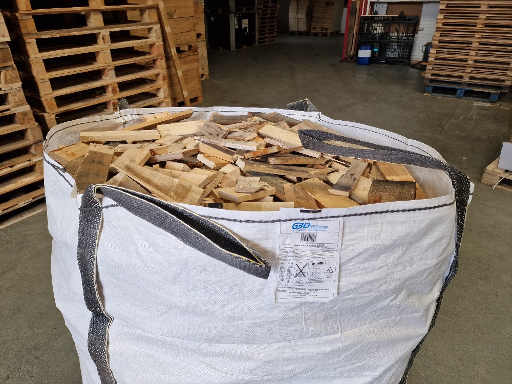 belangrijk Eik Indiener Brandhout lengte tot 25cm hout van oude pallets