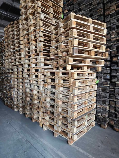 Houten pallet 100x100cm middelzwaar 7 dekplanken ISPM-15