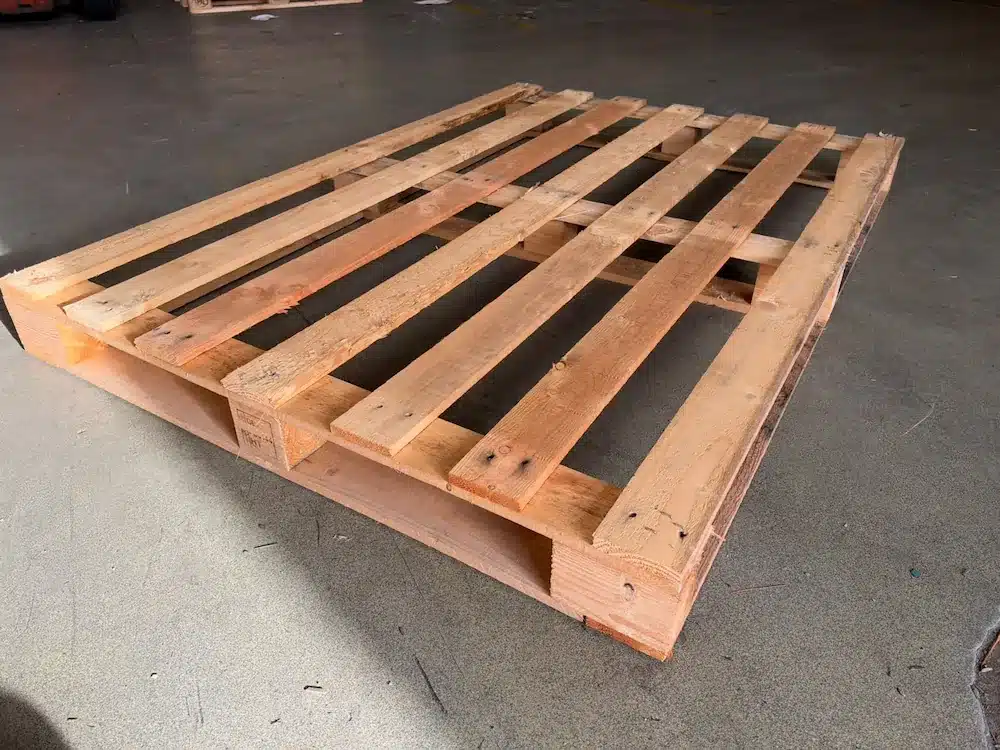Gebruikte pallets 120x175cm op voorraad bij Pallet Plaza